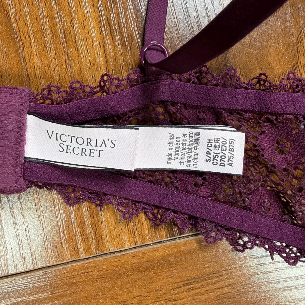 Victorias Secret Plum Purple Floral Lace Teddy Bodysuit Underwire Small - Picture 5 of 7